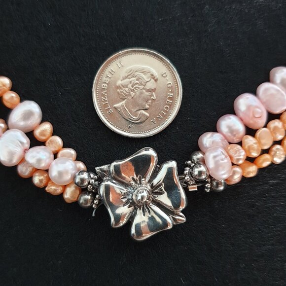 Vintage Sterling Silver 3-Strand Pink & Orange Pearl Necklace with Flower Clasp - Picture 5 of 14